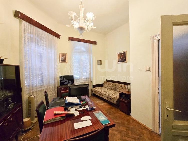 Casă individuală cu 2 camere cu Canalizare în Central