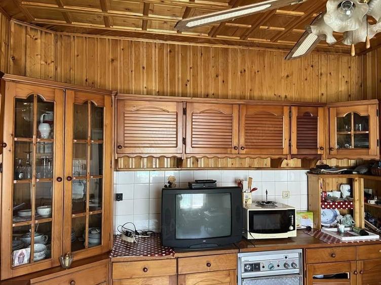 Casă cu 3 camere în Salonta