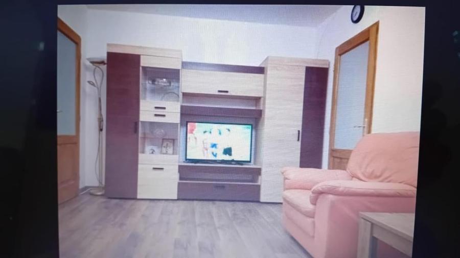 Apartament cu 3 camere, mobilat în Iancului