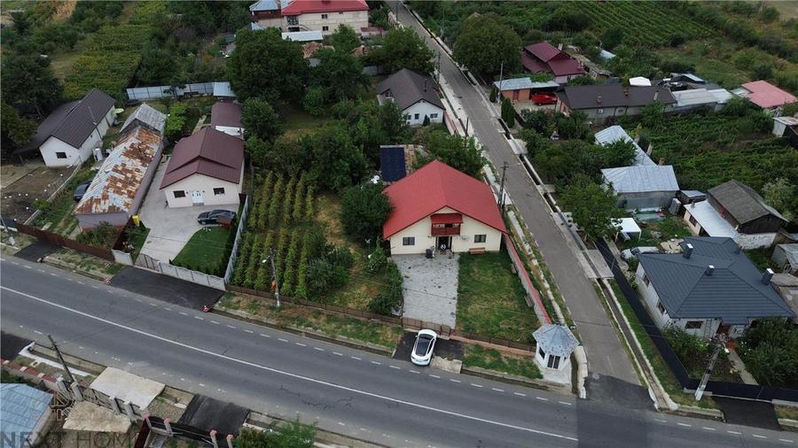 Casă individuală cu 4 camere cu Teren 400 Mp în Bolotești