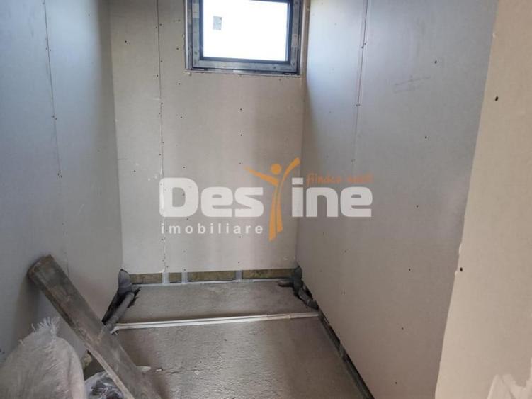 Casă cu 4 camere cu Teren 500 Mp în Bordenii Mici