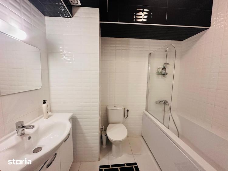 Apartament cu 3 camere semidecomandat, mobilat în Dămăroaia