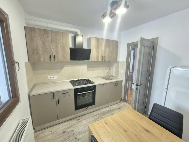 Apartament cu 2 camere decomandat în Sud