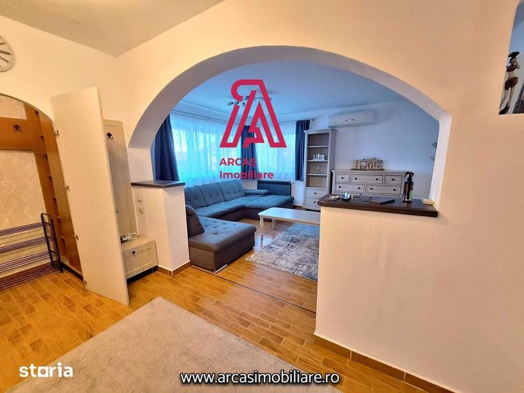 Apartament cu 3 camere, mobilat în Tilișca