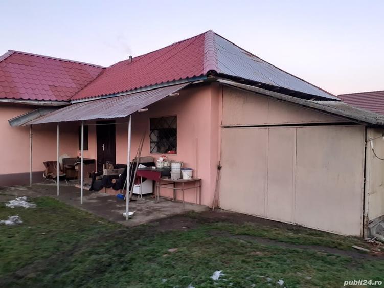 Casă cu 3 camere cu Teren 2500 Mp în Butoiești