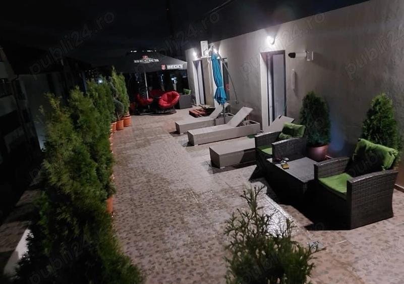 Penthouse cu 3 camere decomandat, mobilat în Berceni