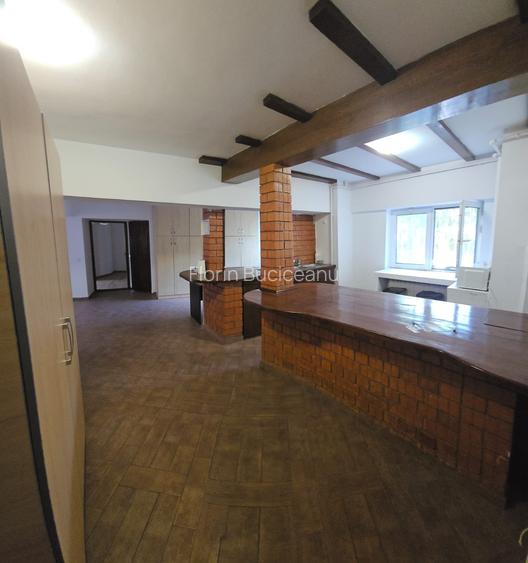 Apartament de 4 camere vis-a-vis Camera de Comert Apartament de 4 camere vis-a-vis Camera de Comert