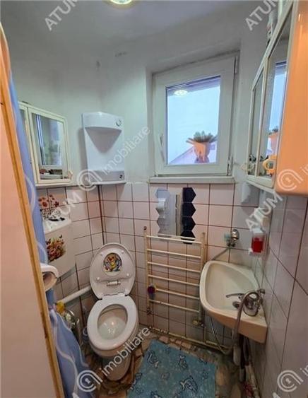 Casa individuala cu 4 camere si curte de 575 mp zona Vasile Milea - 11