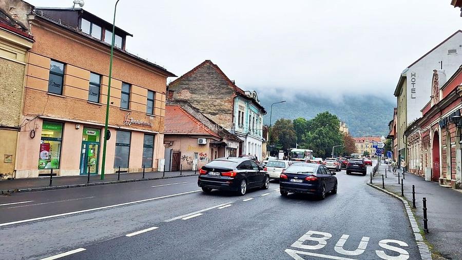 Str Lunga, zona Mielul Alb, spatiu comercial de 82mp tip crama, 129900 euro