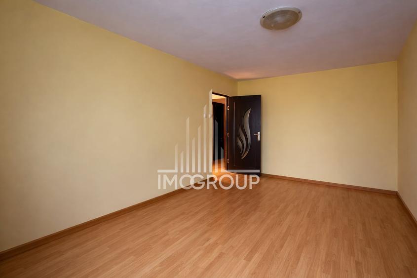 Apartament 3 camere, 2 bai, boxa si loc de parcare, Intre Lacuri, str. Siretului - 3