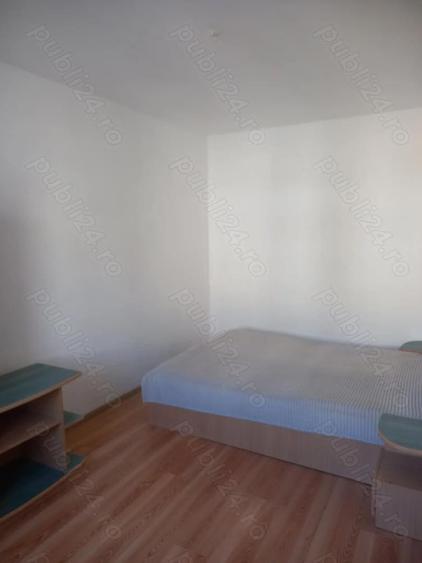 Apartament de vanzare - 3