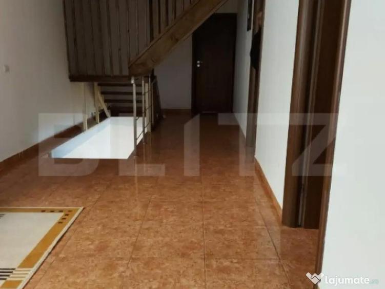 Oportunitate !!!! Cabana 360 mp, teren 840 mp, Moroeni - 1