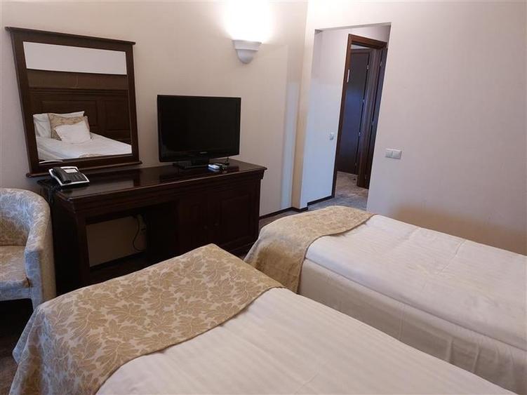 APARTAMENT 3 CAMERE, HOTEL ALPIN, POIANA BRASOV - 13