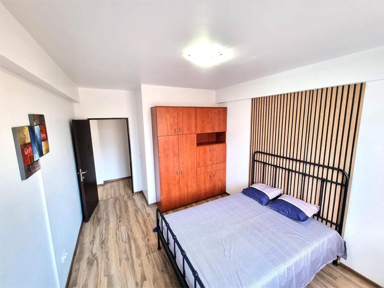 Metrou 1 Decembrie, Trapezului, Str. Burniței nr. 60F - 6