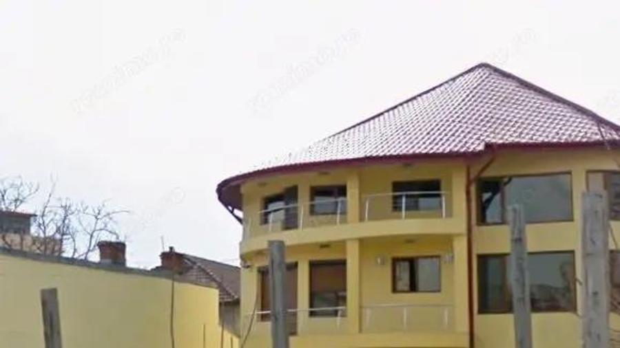 Cladire cu suprafata de 400 mp si parcare proprie 350 mp - 5