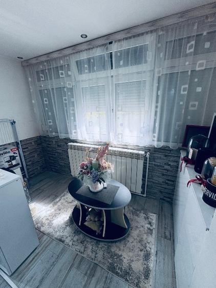 Apartament 3 camere decomandat vis a vis de hotel zodiac - 8