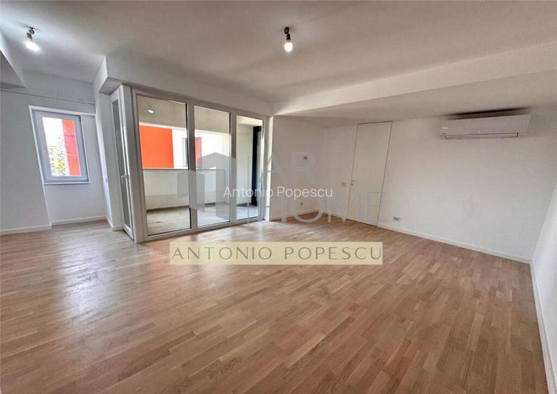 Apartament 3 camere, in Ploiesti, zona Parcul Mihai Viteazul Apartament 3 camere, in Ploiesti, zona Parcul Mihai Viteazul