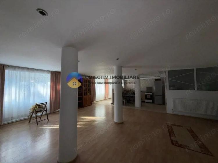 Casa spa?ioasa + teren de vanzare Girov, jud. Neam? - 7