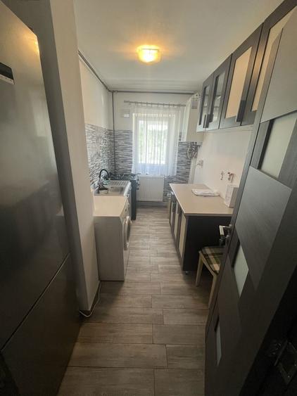 De inchiriat Apartament 2 camere - 5