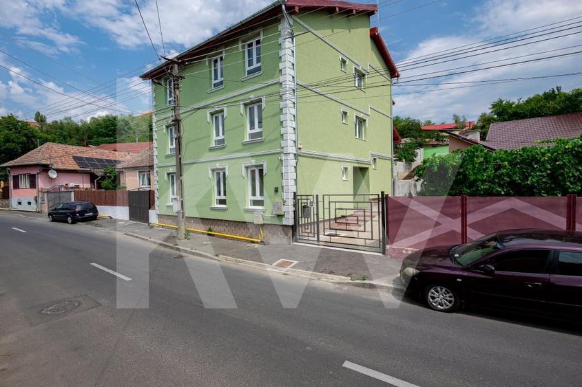 Cladire cu 15 camere si potential de pensiune in Ocna Sibiului - Investitie top - 2