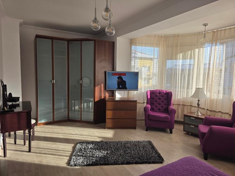 De închiriat Apartament 3 camere strada Marin Preda + locuri parcare - 1