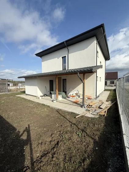 CASA AGIGEA | 4 CAMERE| ZONA LAC | - 1