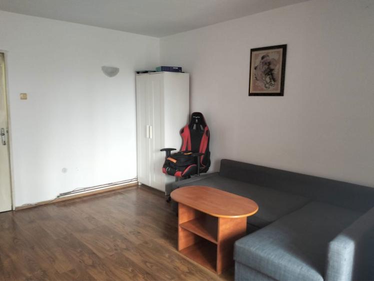 Inchiriez garsoniera str Saturn - 1