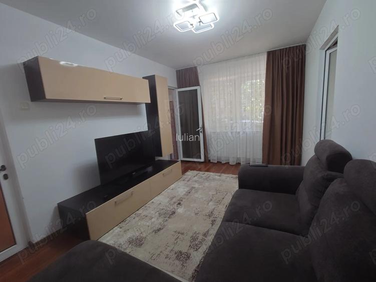 De inchiriat apartament 2 camere Constan?a, zona ?coala 8 De inchiriat apartament 2 camere Constan?a, zona ?coala 8