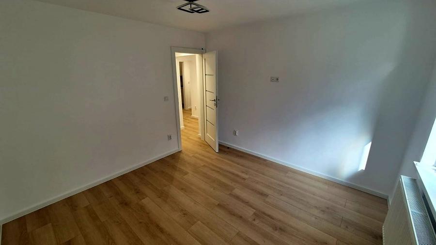 Apartament 3 camere decomandat,renovat,garaj si beci,Zorilor - 9