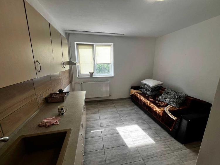 Vand 2 camere + baie proprie | 30 mp total | 7 min metrou 1 Decembrie 1918 | Strada Aleea Perisoru nr 8-10 - 5
