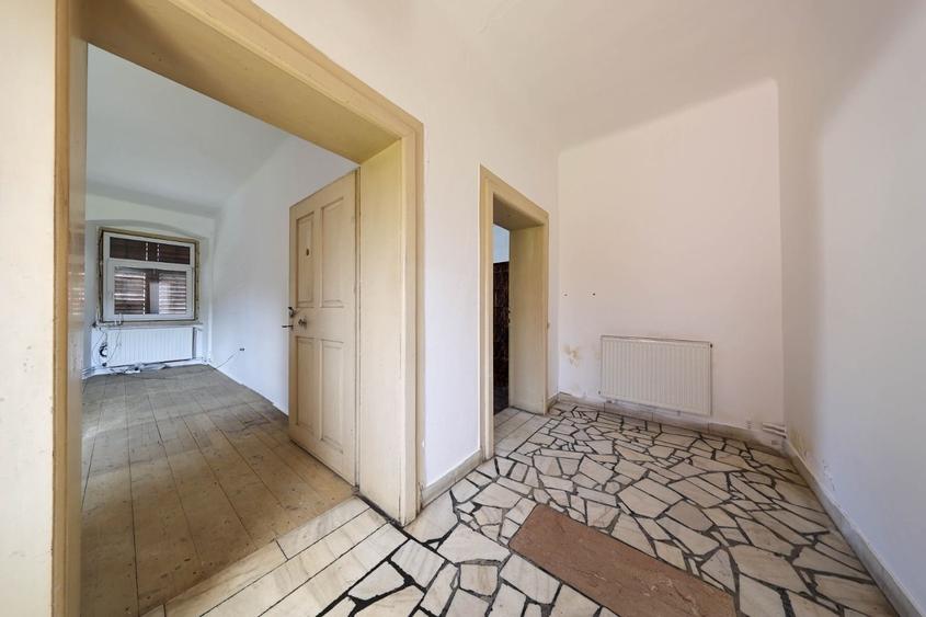 Casă Săsească Autentică cu Șură Impresionantă în Cristian – Teren 2729mp - 28