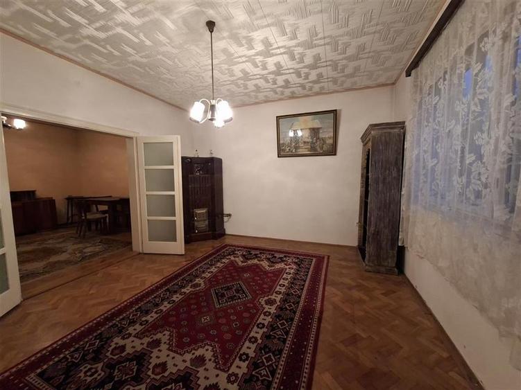 Duplex cu 4 camere cu Garaj în Lazaret