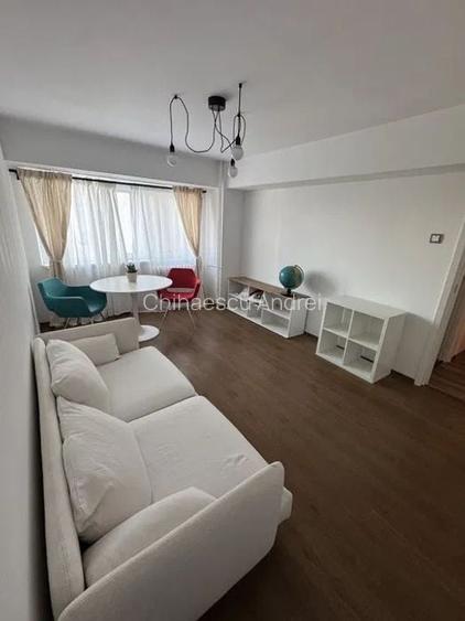 Apartament cu 2 camere decomandat, mobilat în Victoriei Apartament cu 2 camere decomandat, mobilat în Victoriei