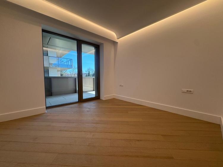 3 CAMERE || CORTINA 126 || EROUIANCU NICOLAE - 2