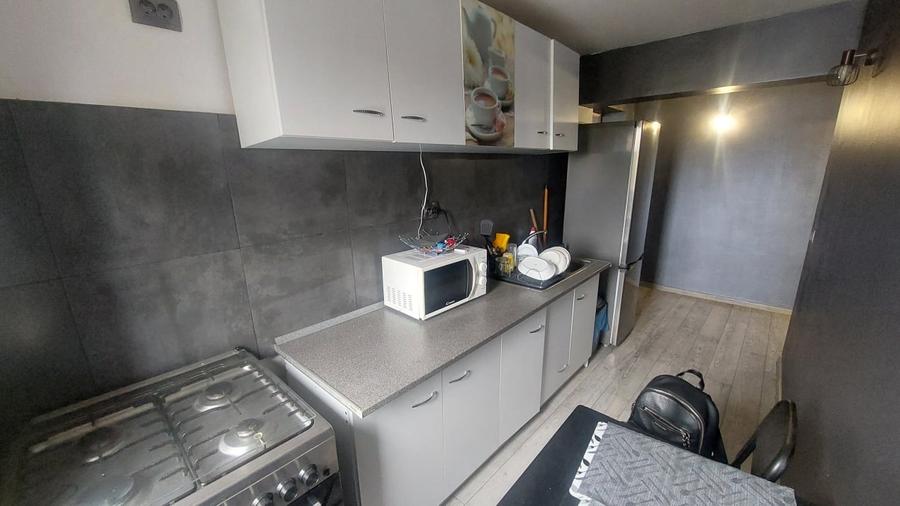 Apartament doua camere decomandat, Brazda zona Simplon - 4