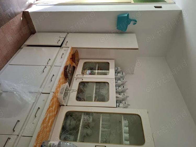 Inchiriez apartament de 3 camere in cartierul ?trand - 5