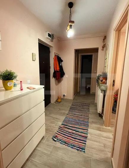 Apartament cu 2 camere, decomandat, etaj 1, 54 mp, zona Craiter - 3