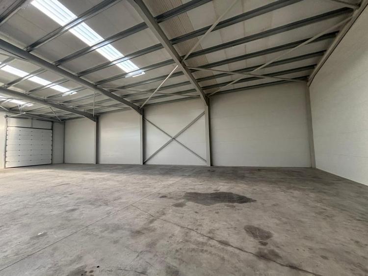 HAla 590 mp TBM Chitila  , rampa incarcare TIR - 4