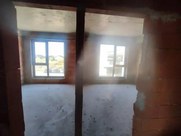 Casa 5 Camere Otopeni | Mansarda Spatioasa | Toate Facilitatile - 9