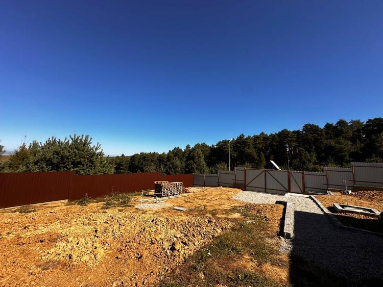 Teren intravilan, 600mp,  BONUS: casuta metalica - 9