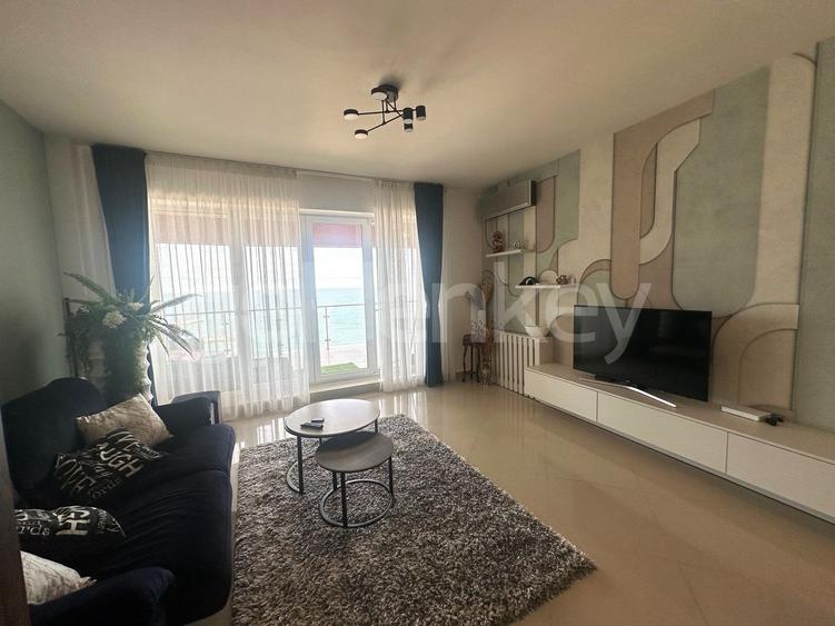 Apartament cu vedere spectaculoasa catre mare - 3