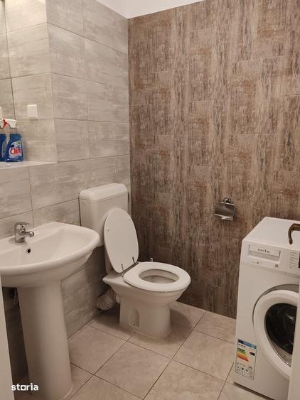 Apartament cu 3 camere decomandat în Doamna Ghica