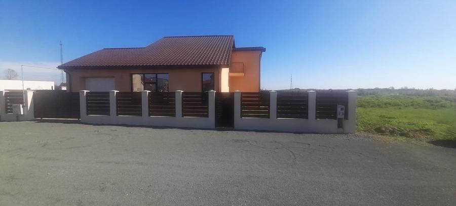 Casa individuala  cu 4 camere in Cumpana, suparafata utila de 136.82 mp - 1