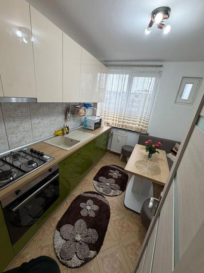 Inchiriez apartament direct proprietar - 7