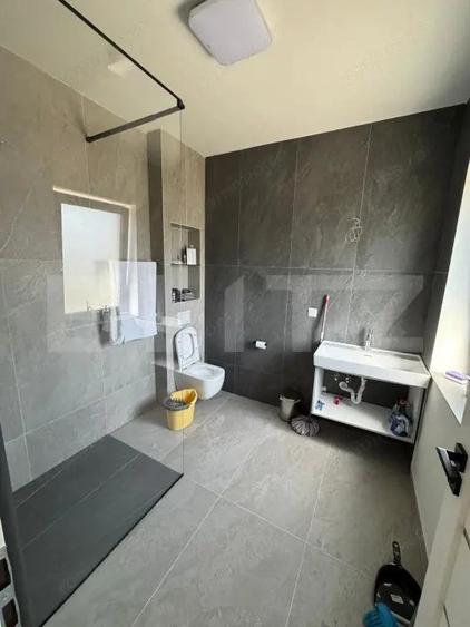 Apartament cu 3 camere, prima inchiriere, 80 mp, parcare, terasa, zona Dezmir - 8