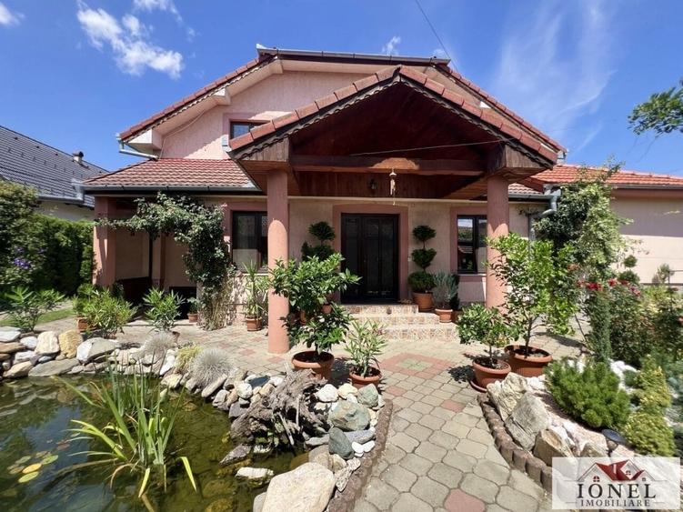Vila de vanzare in Sebes - 2