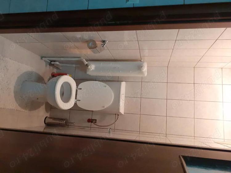 Vanzare Casa din caramida, supr. totala este de 387.mp., supr. const.121mp., str. Garii cu M. Bravu - 3