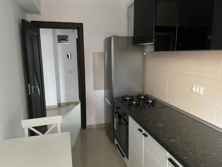 APARTAMENT 2 CAMERE, DECOMANDAT, BLOC NOU, PRIMA CHIRIE, TOT - 4