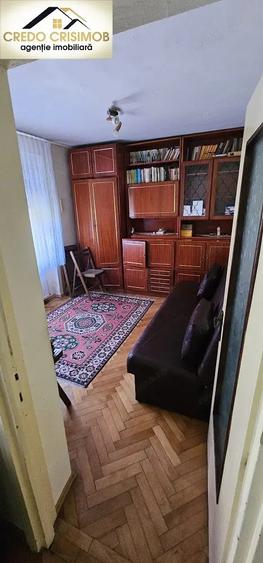 De vanzare ap 3 cam cf 1 zona Centrala .necesita renovare - 7