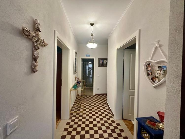 VILA -GRADINA ICOANEI-teren 619mp - 29